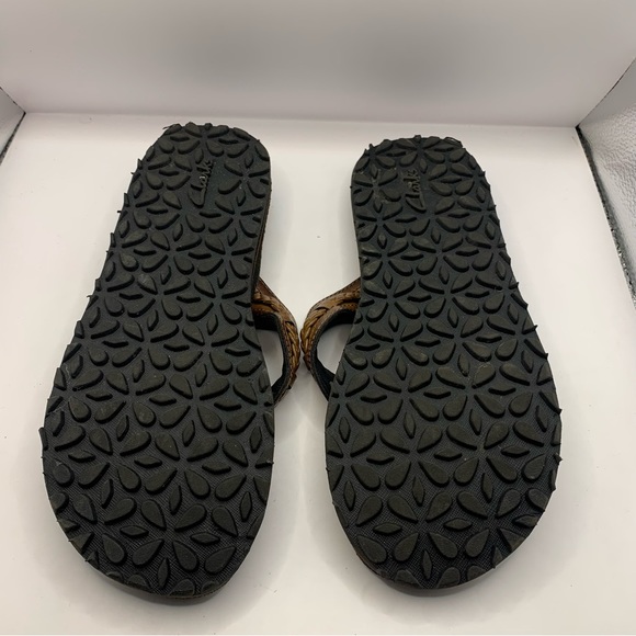 Clarks Womens Size 9M US 40 EU Fenner Nerice Braided Flip Flop Sandals In Brown - Picture 6 of 6